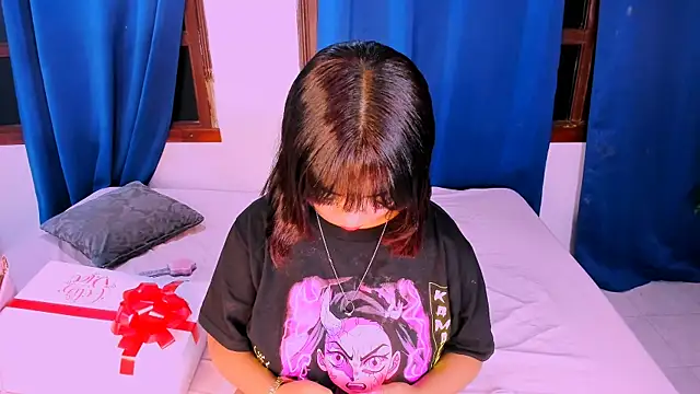 Snapshot of nahomy_ryans chatting on 09-25-25, 07:23 nahomy ryans online show from 09-25-25, 07:23