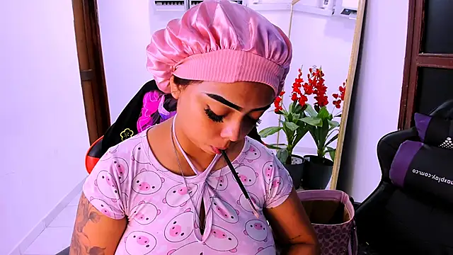 Snapshot of nahomy_ryans chatting on 09-26-25, 05:39 nahomy ryans online show from 09-26-25, 05:39