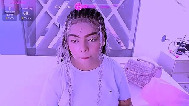 Snapshot of nahomy_ryans chatting on 10-28-25, 06:21 nahomy ryans online show from 10-28-25, 06:21