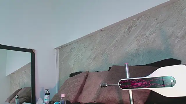 Dixie grey1 online show from 03-27-26, 02:50