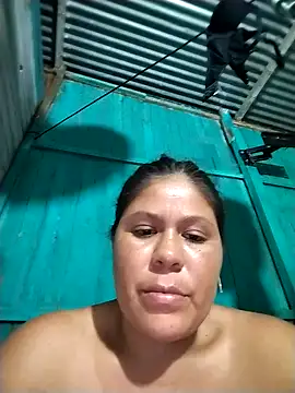 hotmom33 online show from 12-20-25, 03:13