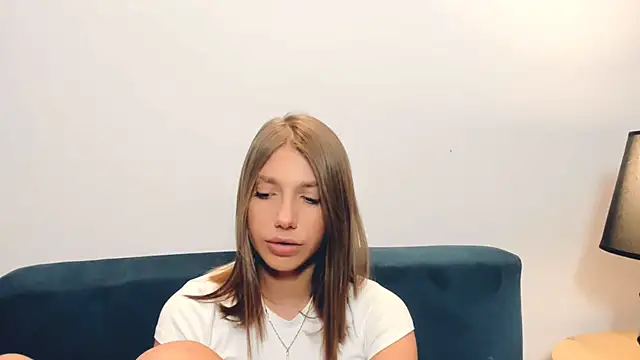 EmmaGorgeous online show from 03-06-26, 04:47