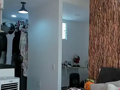 lia rip01 online show from 10-30-25, 02:29