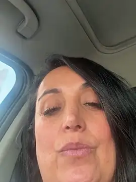 hotadhara01 online show from 09-15-25, 06:52