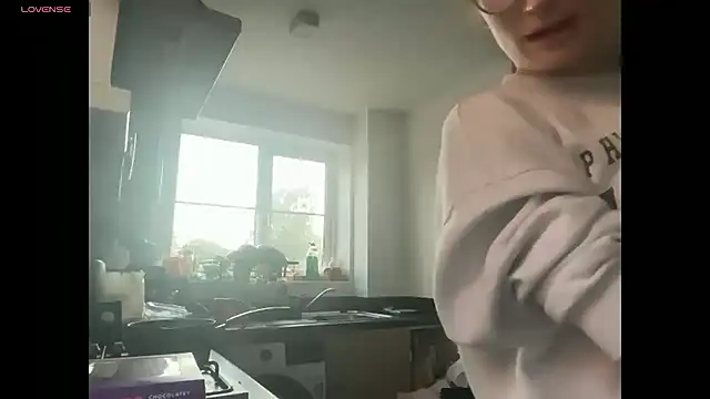 harleyblair online show from 09-24-25, 05:16