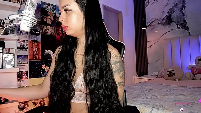 soy kylebrown online show from 10-21-25, 03:46