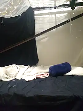 VeiledMuse online show from 10-07-25, 01:14