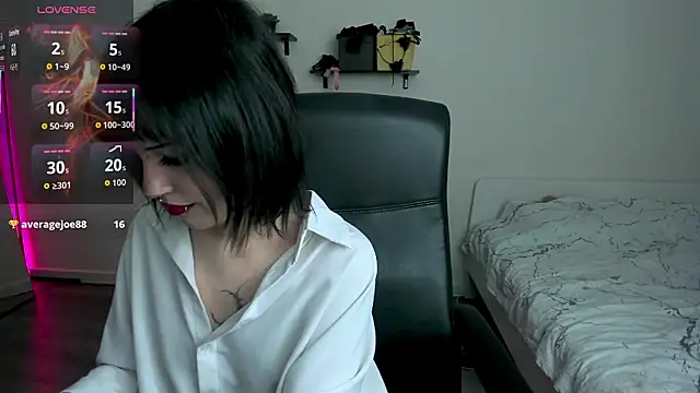 LiyaLuna online show from 02-18-26, 03:08