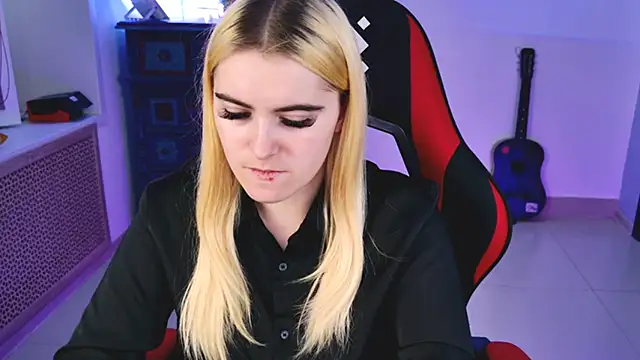 Stef Nicks online show from 09-18-25, 09:11