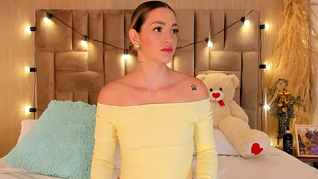 ClaradelMar online show from 02-12-26, 10:21