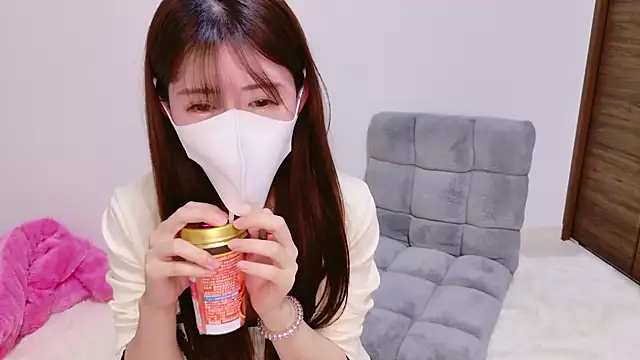 Snapshot of ena_7 chatting on 11-02-25, 04:20 ena 7 online show from 11-02-25, 04:20