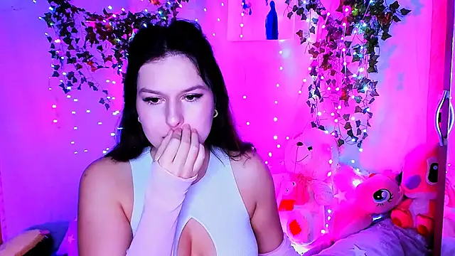 ChloeRicc online show from 12-13-25, 07:53