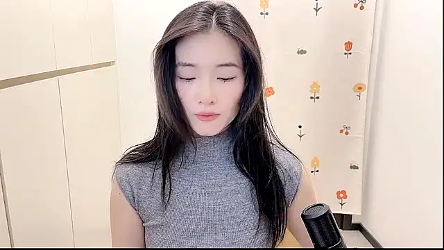 Snapshot of Rosalind_xixi chatting on 10-02-25, 02:02 Rosalind xixi online show from 10-02-25, 02:02