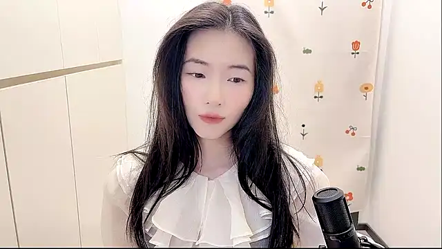 Snapshot of Rosalind_xixi chatting on 10-08-25, 11:19 Rosalind xixi online show from 10-08-25, 11:19