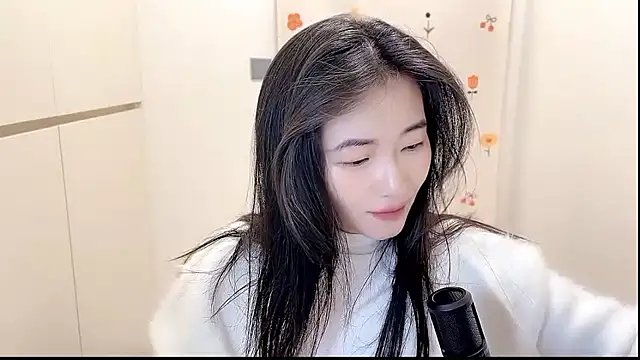 Snapshot of Rosalind_xixi chatting on 10-25-25, 02:52 Rosalind xixi online show from 10-25-25, 02:52