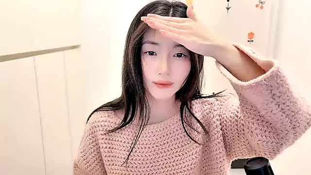 Snapshot of Rosalind_xixi chatting on 11-09-25, 11:52 Rosalind xixi online show from 11-09-25, 11:52