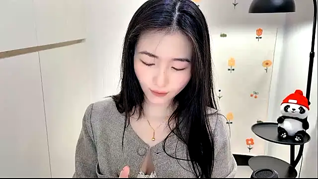 Snapshot of Rosalind_xixi chatting on 11-26-25, 08:26 Rosalind xixi online show from 11-26-25, 08:26