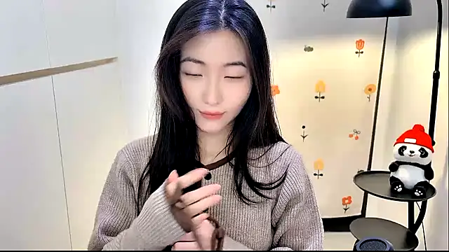 Snapshot of Rosalind_xixi chatting on 11-27-25, 08:49 Rosalind xixi online show from 11-27-25, 08:49