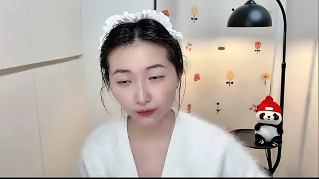 Snapshot of Rosalind_xixi chatting on 12-05-25, 03:09 Rosalind xixi online show from 12-05-25, 03:09