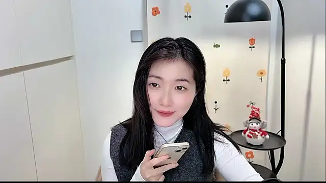 Snapshot of Rosalind_xixi chatting on 12-14-25, 02:22 Rosalind xixi online show from 12-14-25, 02:22