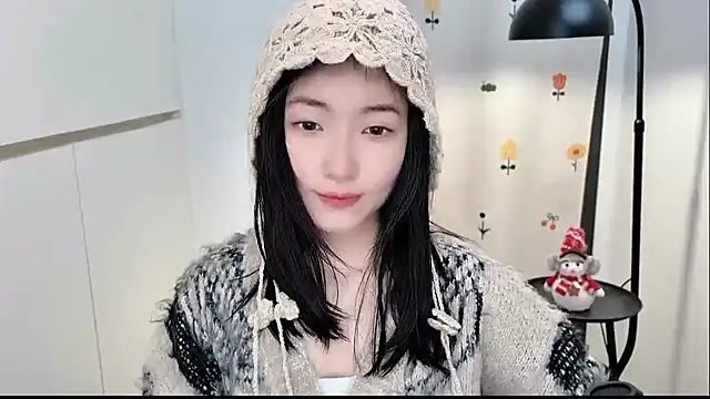 Snapshot of Rosalind_xixi chatting on 12-16-25, 03:00 Rosalind xixi online show from 12-16-25, 03:00