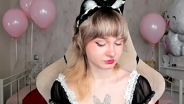 Tori Cutie online show from 04-01-26, 12:11