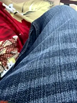 LOVEGURU1095 online show from 10-29-25, 06:48