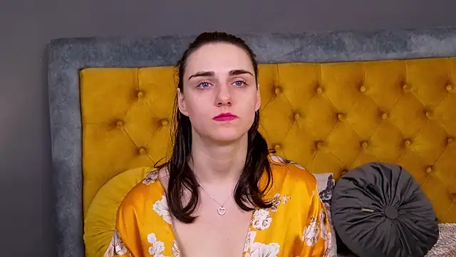 Jessica White  online show from 01-08-26, 05:21