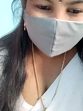 yelmaji91 online show from 09-19-25, 05:09