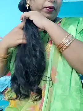 yelmaji91 online show from 10-18-25, 05:43