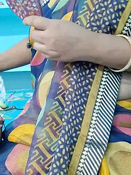 yelmaji91 online show from 11-13-25, 05:17