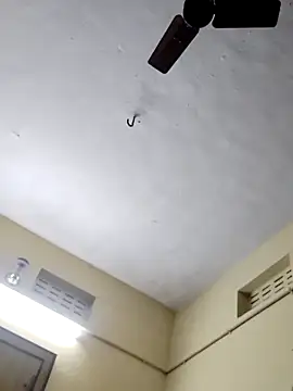 yelmaji91 online show from 11-28-25, 03:09