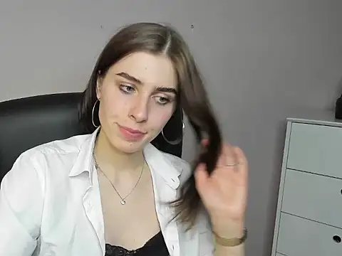 dreamPIA online show from 10-21-25, 01:45