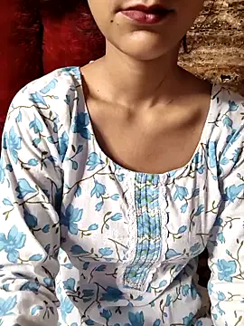 Snapshot of Indian-Aleena chatting on 09-17-25, 10:11 Indian-Aleena online show from 09-17-25, 10:11