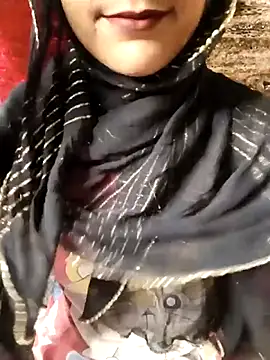 Snapshot of Indian-Aleena chatting on 09-28-25, 05:29 Indian-Aleena online show from 09-28-25, 05:29