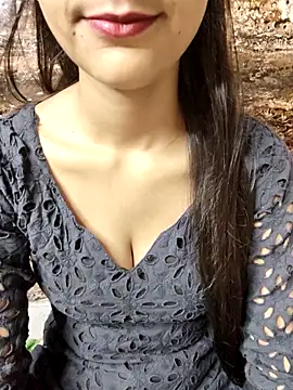 Snapshot of Indian-Aleena chatting on 10-04-25, 08:12 Indian-Aleena online show from 10-04-25, 08:12