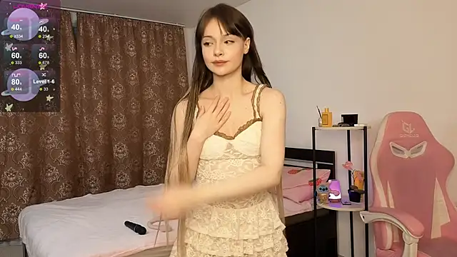 Snapshot of _littleshyy_ chatting on 09-17-25, 05:47  littleshyy  online show from 09-17-25, 05:47