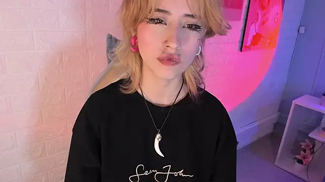 Hannahpage online show from 10-17-25, 11:35