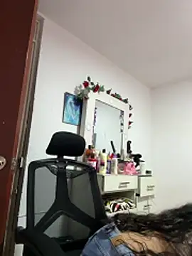 saranghae  online show from 04-14-26, 02:50