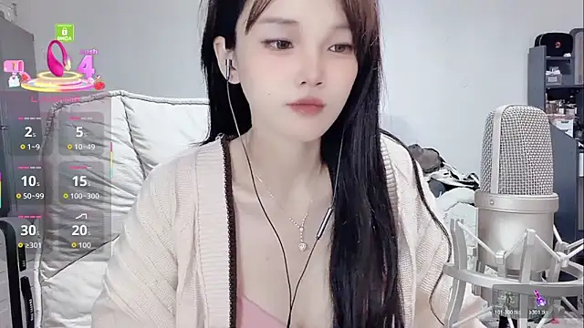 twlilybae online show from 03-05-26, 10:33