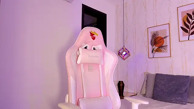 Snapshot of Ayleen_Dunkan chatting on 09-26-25, 12:09 Ayleen Dunkan online show from 09-26-25, 12:09