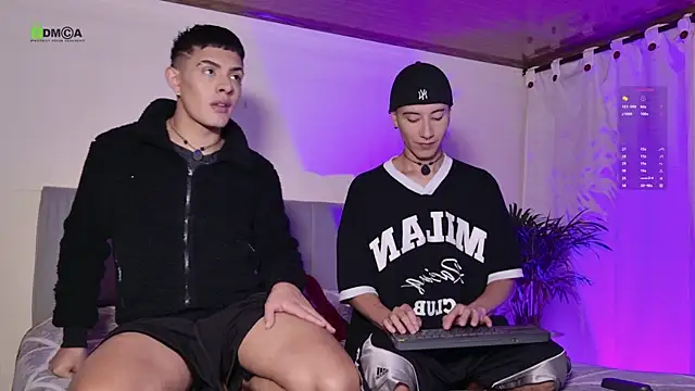 Snapshot of tivendann chatting on 11-25-25, 04:45 tivendann online show from 11-25-25, 04:45