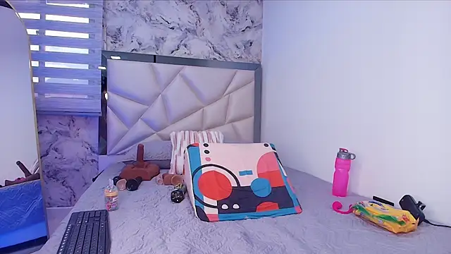 carol juicyy online show from 11-22-25, 07:24