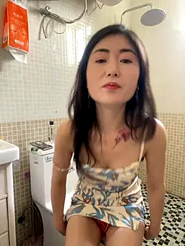 xtt1689999 online show from 11-22-25, 03:27