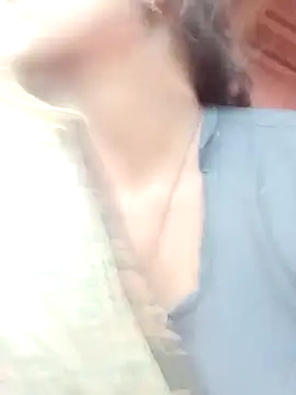 Snapshot of Cut_rajbati chatting on 10-06-25, 11:29 Cut rajbati online show from 10-06-25, 11:29