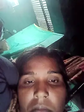 Snapshot of Cut_rajbati chatting on 10-10-25, 03:55 Cut rajbati online show from 10-10-25, 03:55