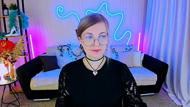 YourUniverser online show from 09-17-25, 04:14