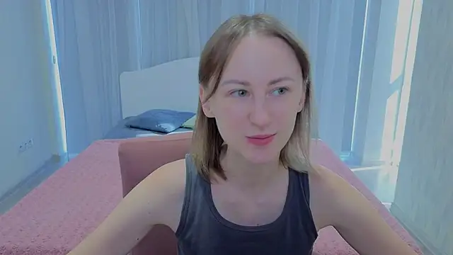 LuluChiiii online show from 09-19-25, 09:43