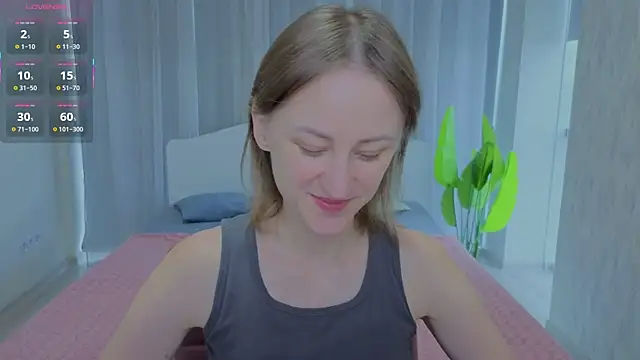 LuluChiiii online show from 09-25-25, 09:46