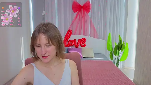 LuluChiiii online show from 02-14-26, 10:56